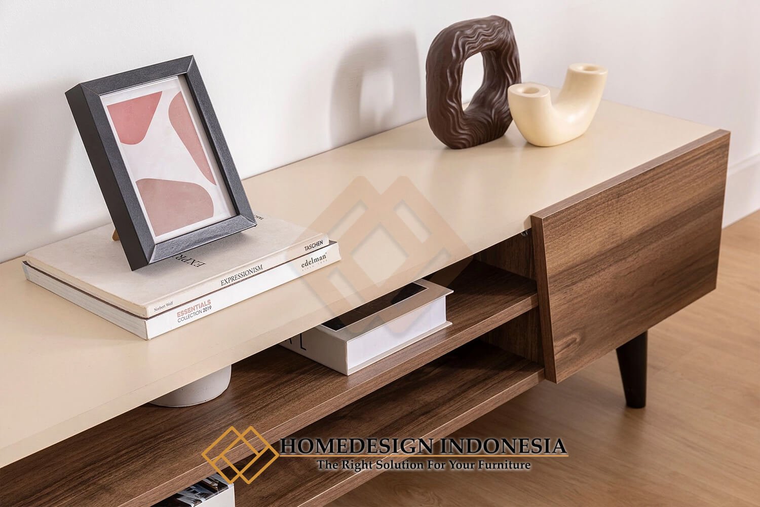 Bufet TV Minimalis Jepara Granella Exclusive Design FM-315.2