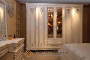 Lemari Pakaian Mewah Cantik Ukiran Klasik Furniture Jepara FM-348